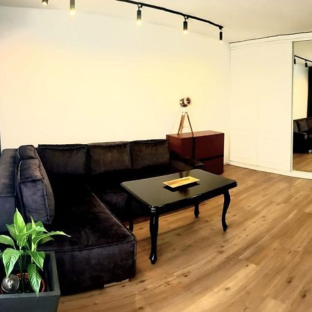 Apartament Czarlinskiego Lägenhet Stary Toruń Exteriör bild